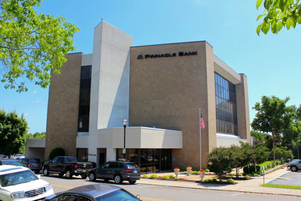 Pinnacle Bank Receives National Recognition